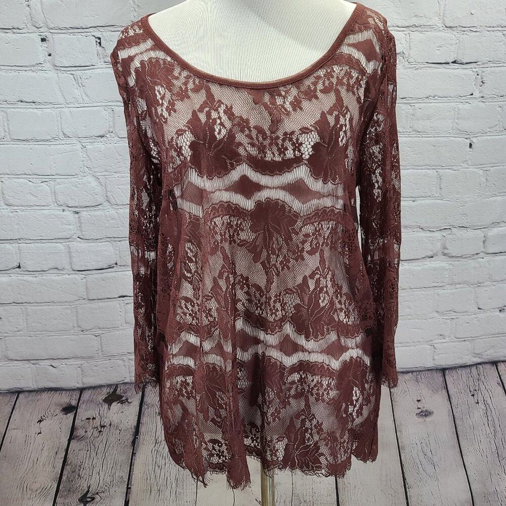 Fossil Maroon Lace top Shirt fringe bottom hem - Picture 2 of 8